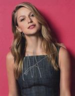 Melissa Benoist - (Earn 9 reward points on this item worth £1.70)