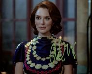 April Bowlby - DOOM PATROL - (Earn 5 reward points on this item worth €1.11)