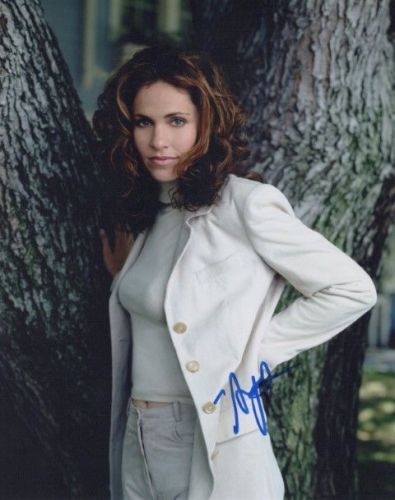 Amy Brenneman - JUDGING AMY