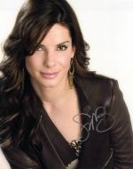Sandra Bullock - (Earn 8 reward points on this item worth €1.77)