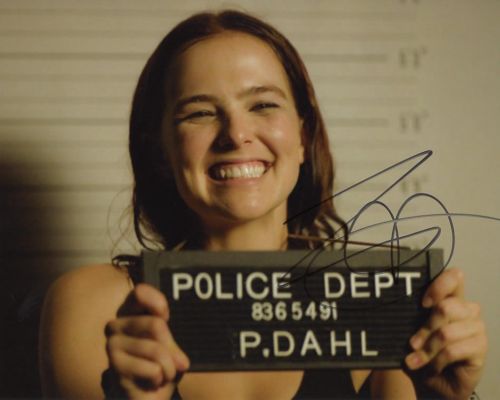 Zoey Deutch from the movie BUFFALOED