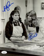 Lisa Whelchel / Mindy Cohn from the TV series FACTS OF LIFE - (Earn 5 reward points on this item worth €1.11)