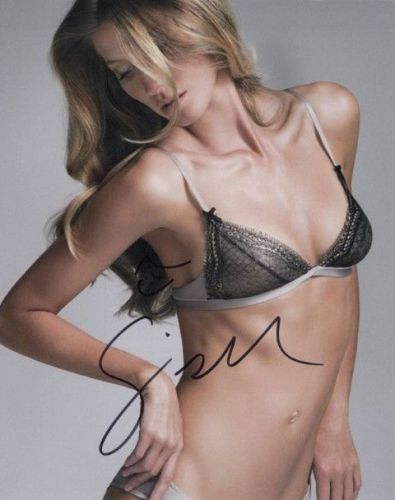 Gisele Bundchen - VICTORIA SECRETS