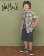 Nolan Gould - MODERN FAMILY - (Earn 3 reward points on this item worth €0.66)