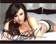 Danielle Harris - (Earn 4 reward points on this item worth €0.88)