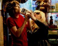 Dakota Johnson / Rebel Wilson - HOW TO BE SINGLE - (Earn 12 reward points on this item worth $3.00)
