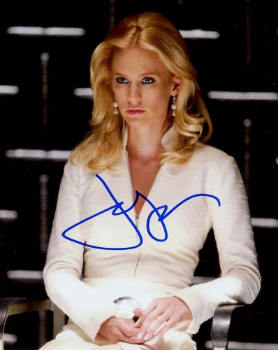 January Jones -  X-MEN FIRST CLASS