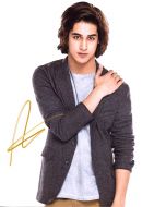Avan Jogia from the TV series VICTORIOUS - (Earn 3 reward points on this item worth €0.66)