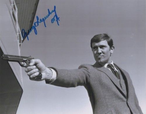 George Lazenby - JAMES BOND