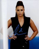 Demi Lovato - (Earn 5 reward points on this item worth €1.11)
