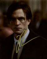 Robert Pattinson from the movie THE BATMAN - (Earn 15 reward points on this item worth £2.83)