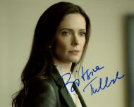 Elizabeth Tulloch - SUPERMAN & LOIS - (Earn 6 reward points on this item worth £1.13)