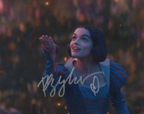 Rachel Zegler - SNOW WHITE